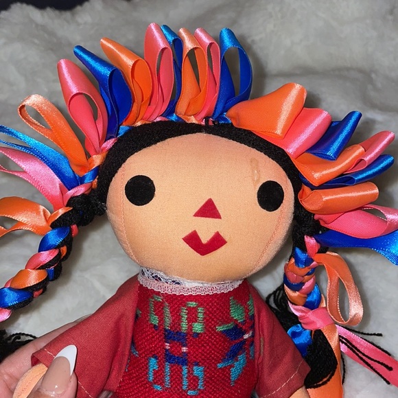 Authentic Mexican Muñeca de trapo - Picture 2 of 4